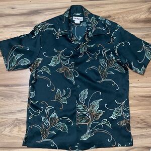 Tori Richard Dark Green Leaf Pattern Shirt Vintage